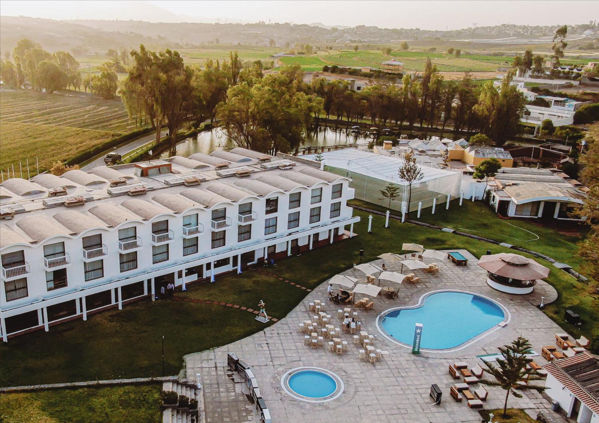 Bth Hotel Arequipa Lake Exterior photo